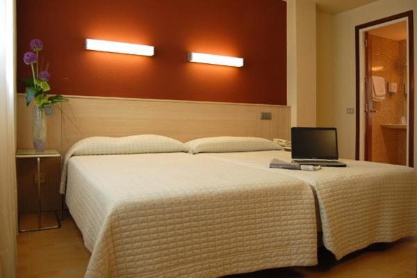 Hotel Alaiz Beriáin Pokoj fotografie